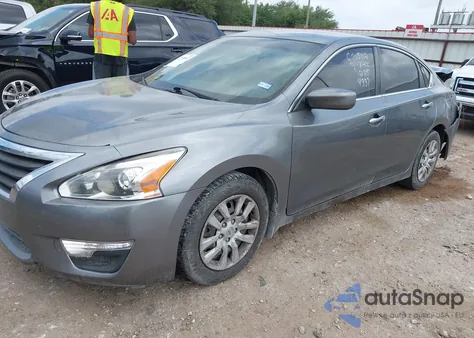 2015 Nissan Altima 2.5 S from USA, damaged, VIN 1N4AL3AP1FC184337